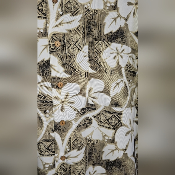 Men's Hawaiian Extreme Gear Short Sleeve Button Up Neutral Color Shirt Size XL - Picture 4 of 13